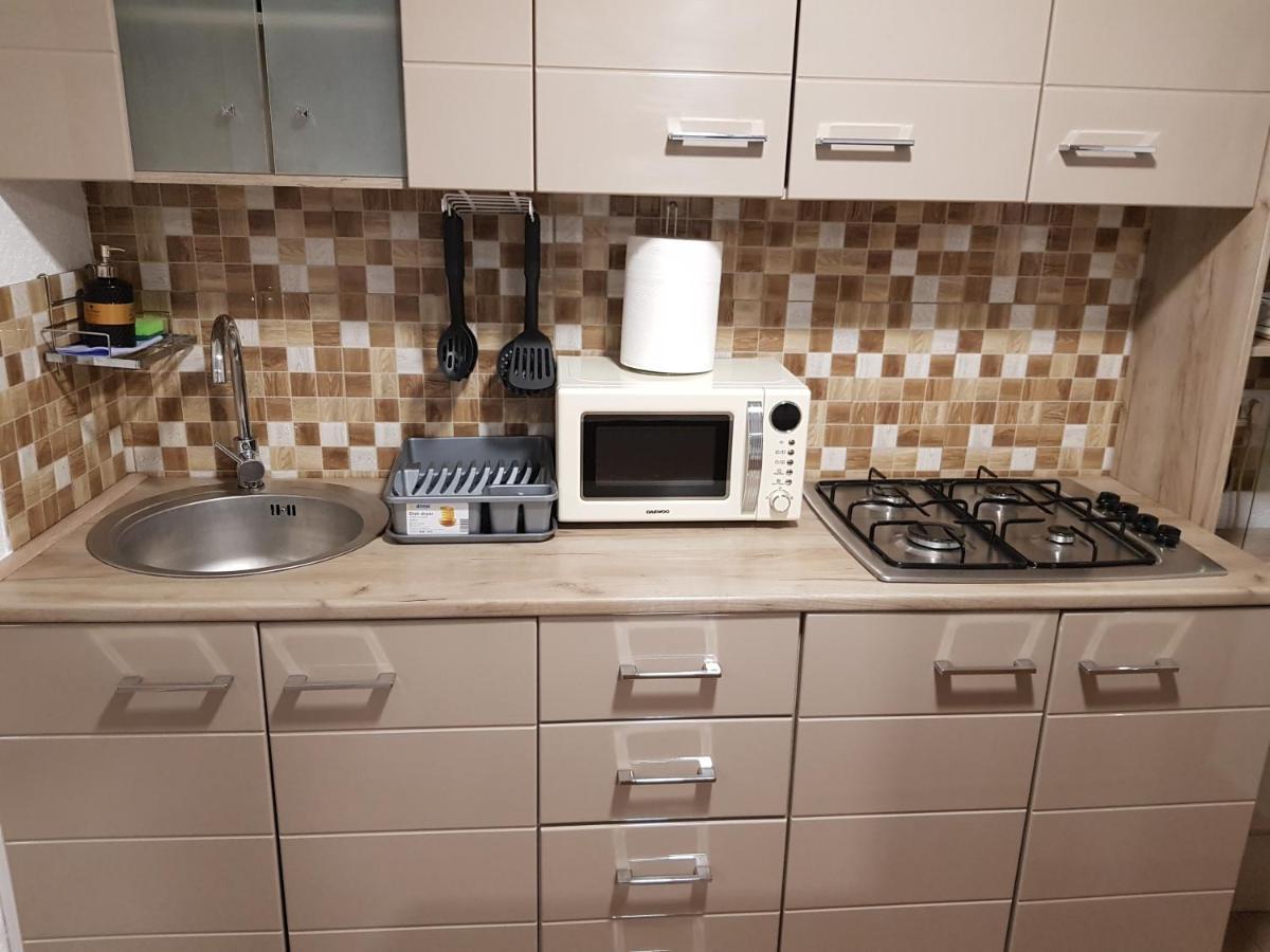 Casa Gina Apartment Arad Bagian luar foto